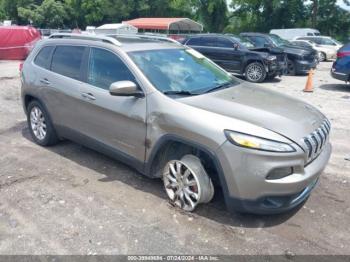  Salvage Jeep Cherokee