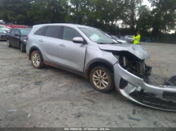  Salvage Kia Sorento