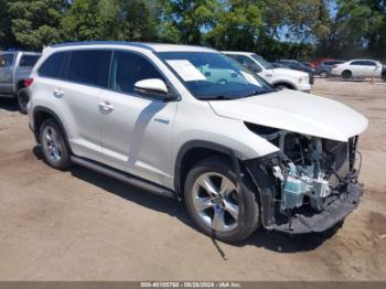  Salvage Toyota Highlander