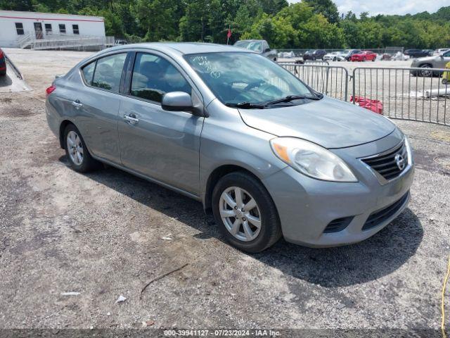  Salvage Nissan Versa