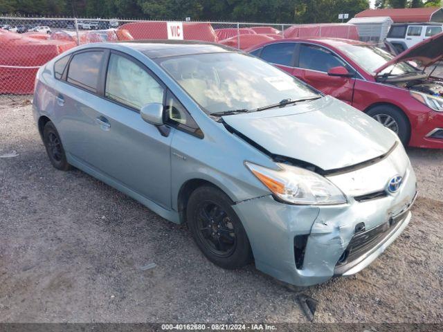  Salvage Toyota Prius