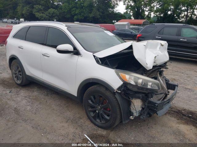  Salvage Kia Sorento