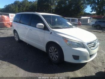  Salvage Volkswagen Routan