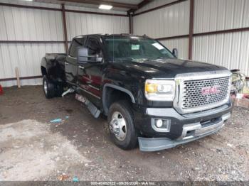  Salvage General Motors Sierra 3500HD