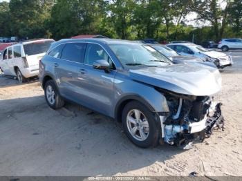  Salvage Kia Sorento