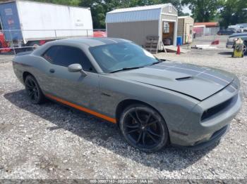  Salvage Dodge Challenger