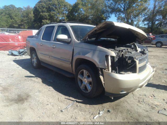  Salvage Chevrolet Avalanche 1500