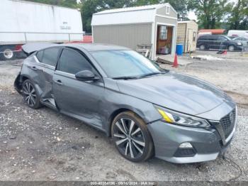  Salvage Nissan Altima