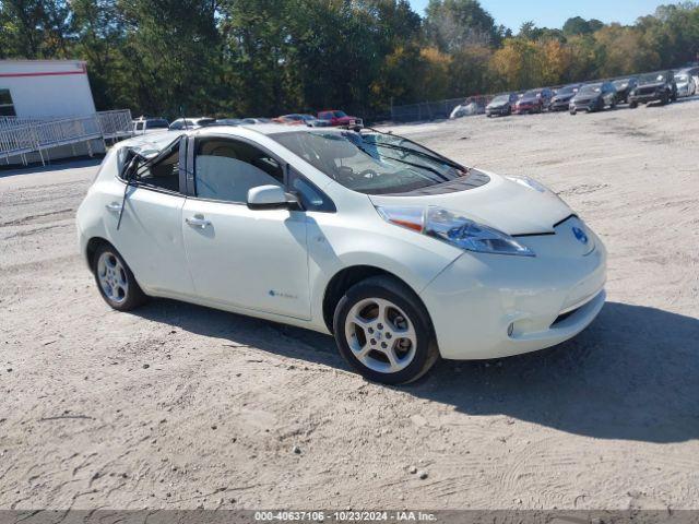  Salvage Nissan LEAF