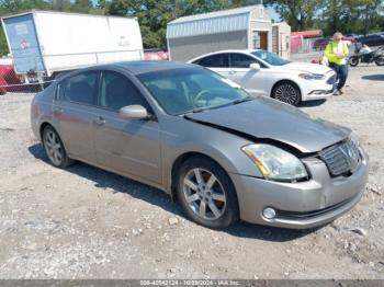  Salvage Nissan Maxima