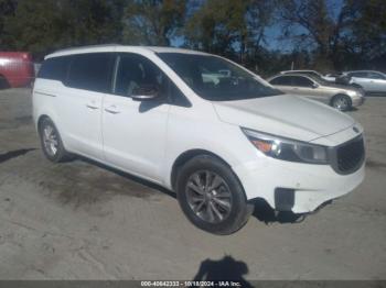  Salvage Kia Sedona