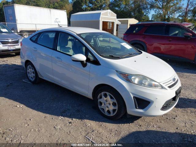  Salvage Ford Fiesta