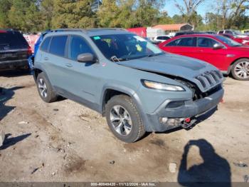  Salvage Jeep Cherokee