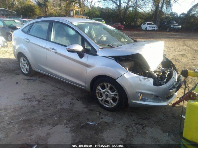  Salvage Ford Fiesta