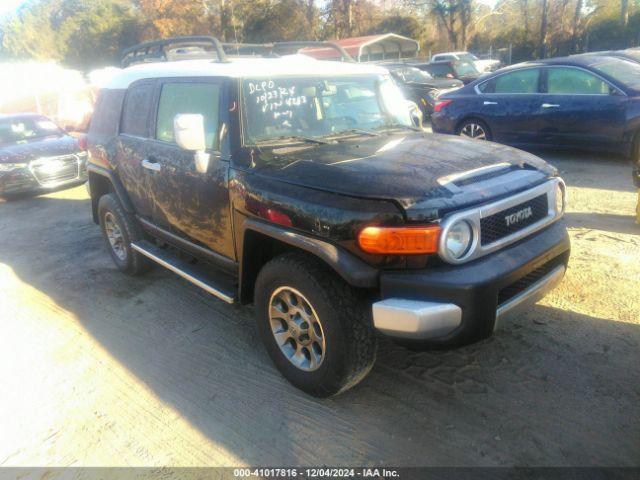  Salvage Toyota FJ Cruiser