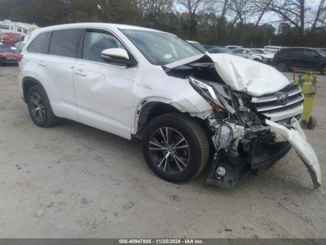  Salvage Toyota Highlander