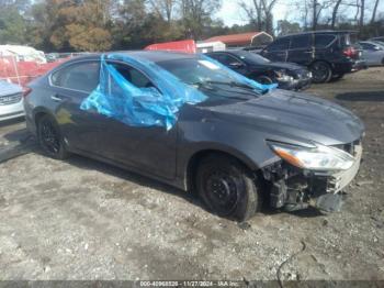  Salvage Nissan Altima