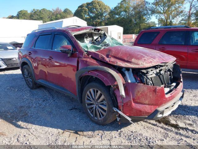  Salvage Nissan Pathfinder