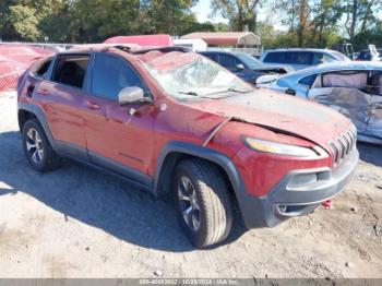  Salvage Jeep Cherokee