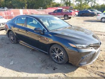  Salvage Toyota Camry