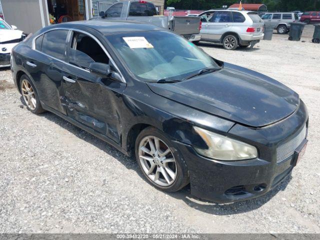  Salvage Nissan Maxima