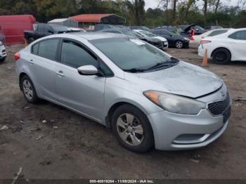  Salvage Kia Forte