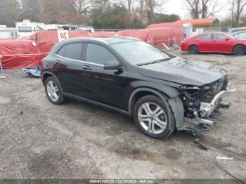  Salvage Mercedes-Benz GLA