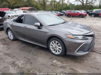  Salvage Toyota Camry