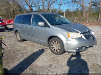  Salvage Chrysler Town & Country