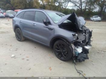  Salvage Kia Sorento