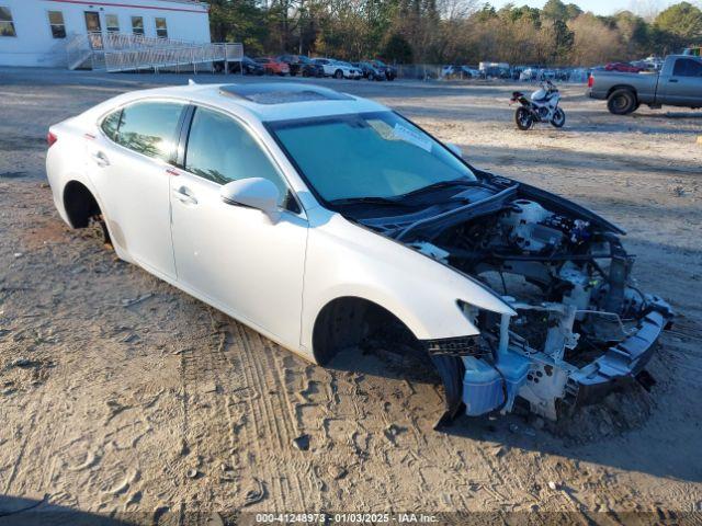  Salvage Lexus Es