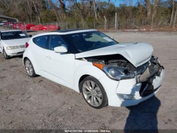  Salvage Hyundai VELOSTER