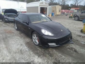  Salvage Porsche Panamera