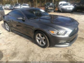  Salvage Ford Mustang