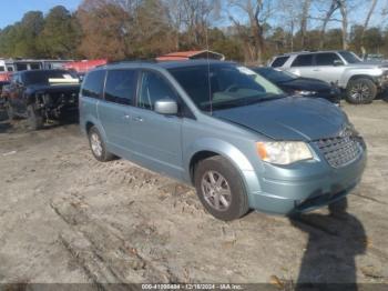  Salvage Chrysler Town & Country