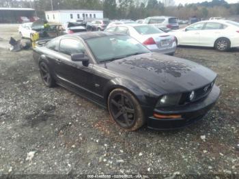  Salvage Ford Mustang