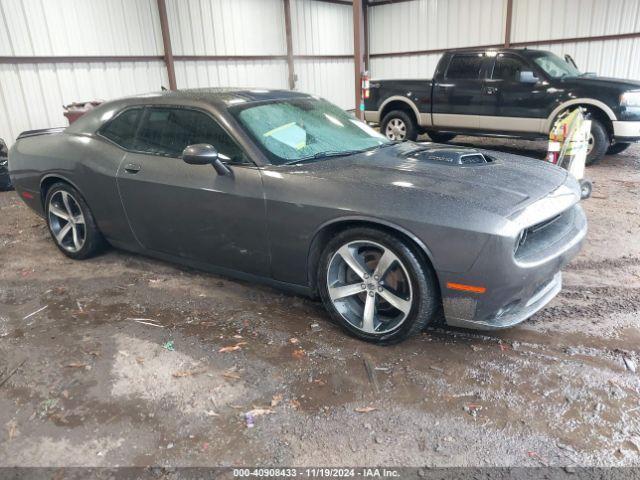  Salvage Dodge Challenger