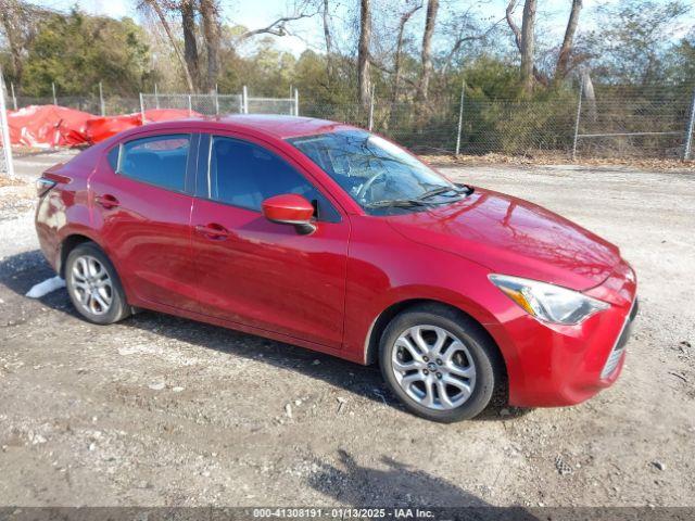  Salvage Toyota Yaris