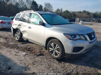  Salvage Nissan Pathfinder