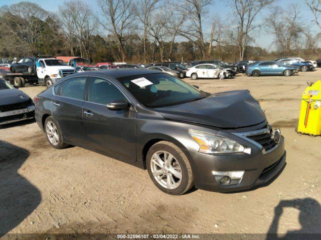  Salvage Nissan Altima