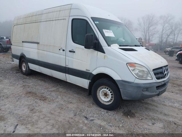  Salvage Mercedes-Benz Sprinter 2500