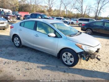  Salvage Kia Forte