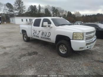  Salvage Chevrolet Silverado 2500