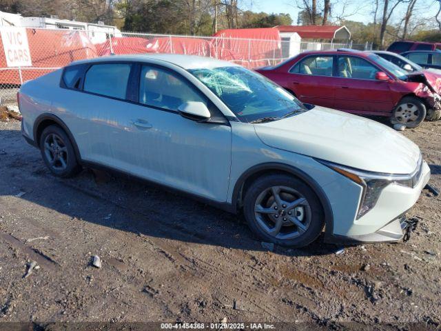 Salvage Kia K4
