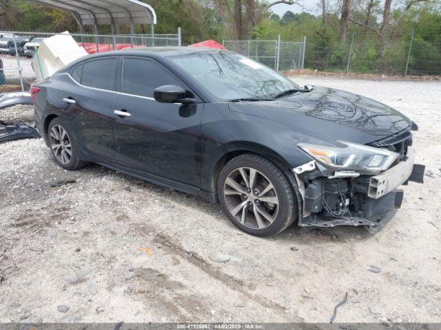  Salvage Nissan Maxima
