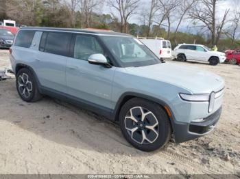 Salvage Rivian R1s
