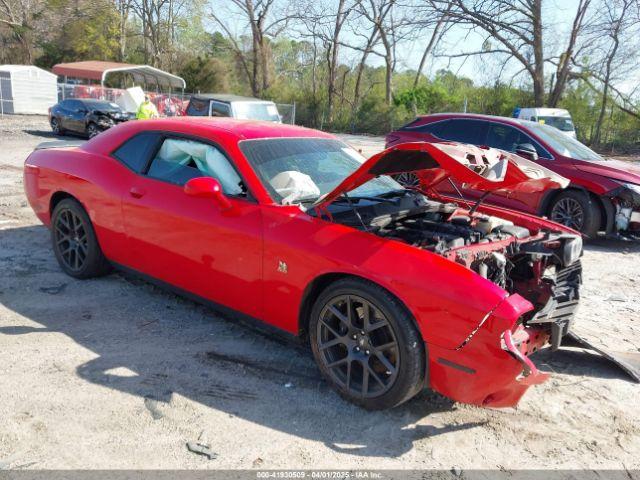  Salvage Dodge Challenger