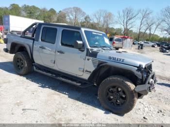  Salvage Jeep Gladiator