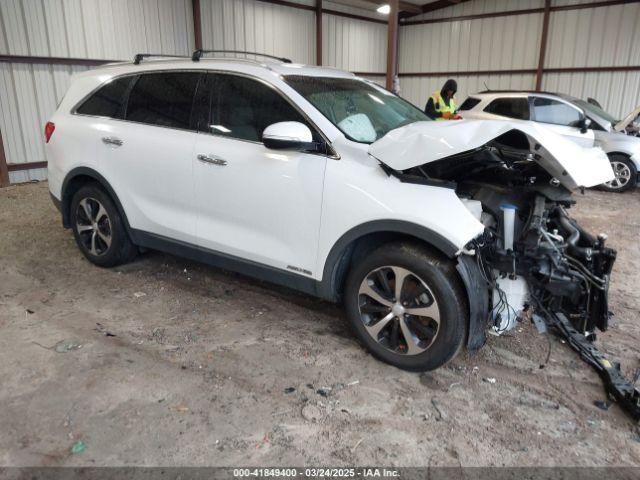  Salvage Kia Sorento