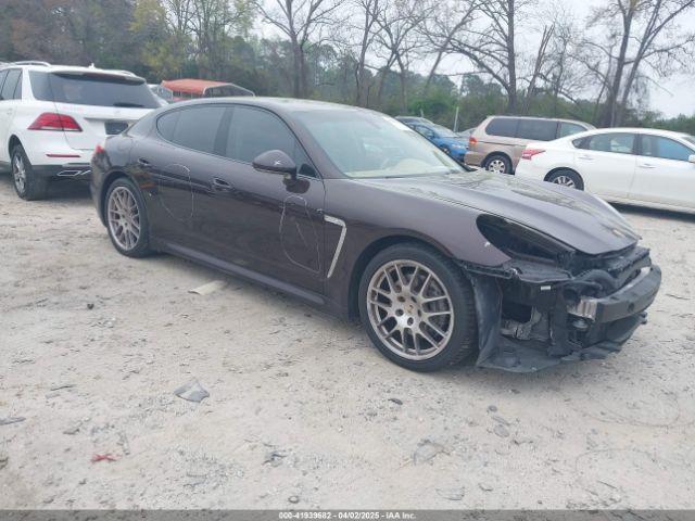  Salvage Porsche Panamera